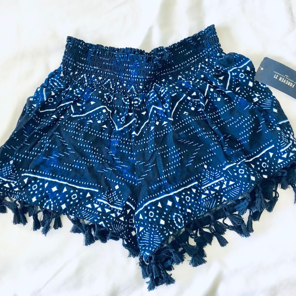 Size small NWT Chambray Shorts